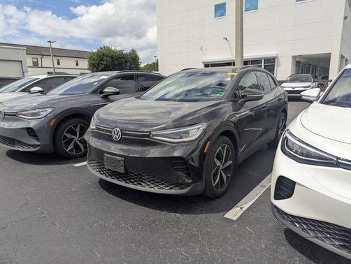 Deep Black Pearl 2023 Volkswagen ID.4 Pro S