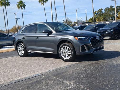 2023 Audi Q5 45 S line Premium