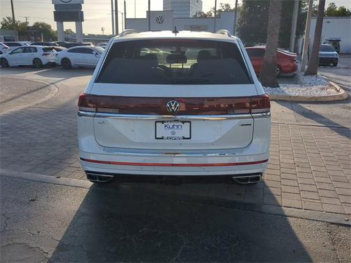 2025 Volkswagen Atlas 2.0T SEL Premium R-Line 4MOTION