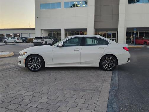 2020 BMW 330 i xDrive