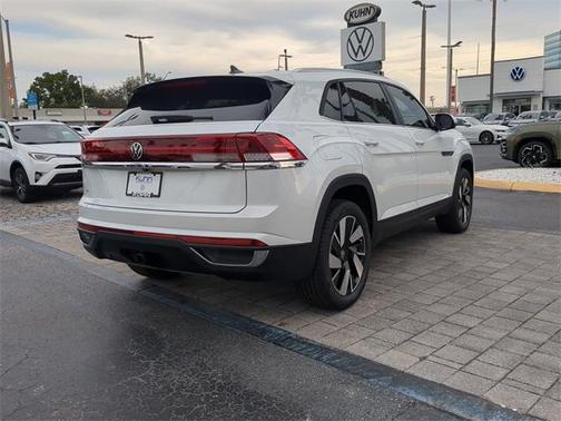 2026 Volkswagen Atlas Cross Sport 2.0T SE w/Technology
