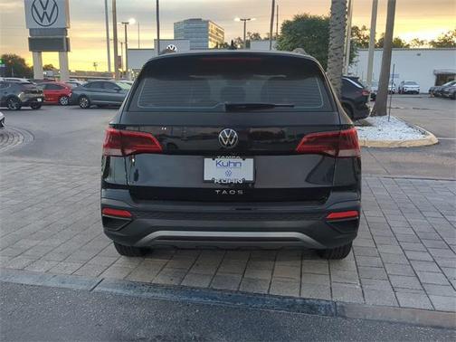 2024 Volkswagen Taos 1.5T S