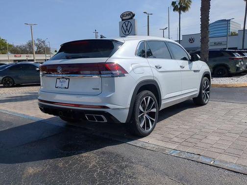 2026 Volkswagen Atlas Cross Sport 2.0T SEL Premium