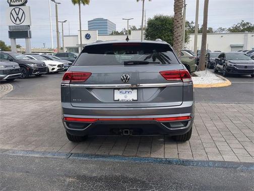 2022 Volkswagen Atlas Cross Sport 3.6L V6 SE w/Technology