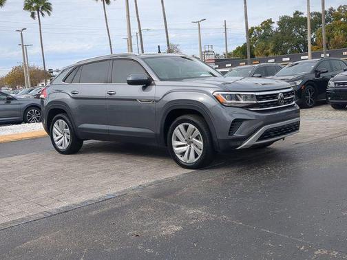 2022 Volkswagen Atlas Cross Sport 3.6L V6 SE w/Technology