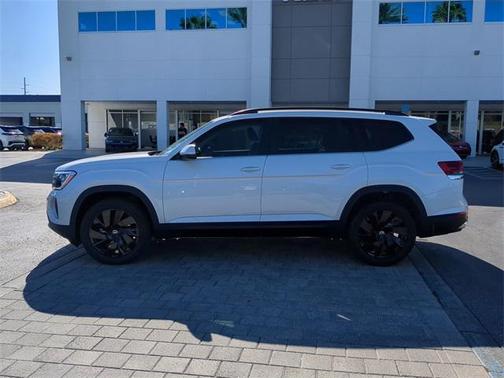 2026 Volkswagen Atlas 2.0T SE w/Technology 4MOTION