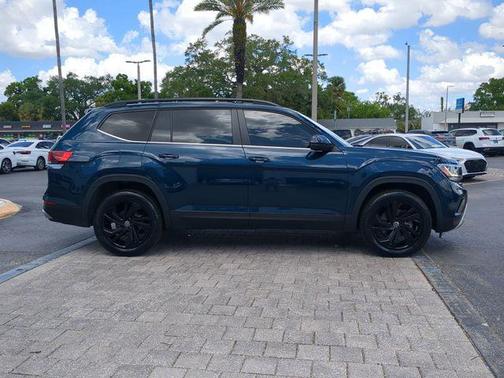 2023 Volkswagen Atlas 2.0T SE w/Technology