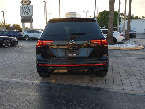2023 Volkswagen Tiguan 2.0T SE R-Line Black