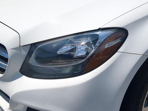 Polar White 2017 Mercedes-Benz C-Class C 300 4MATIC