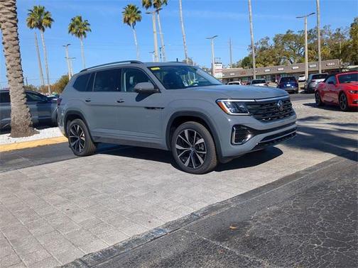 2025 Volkswagen Atlas 2.0T SEL Premium R-Line 4MOTION