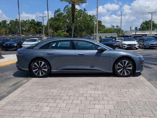 Quantum Gray Metallic 2024 Lucid Air Pure