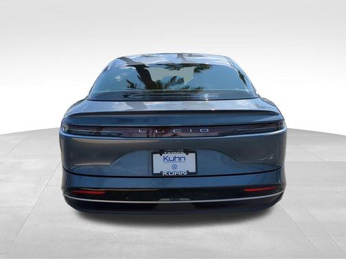 Quantum Gray Metallic 2024 Lucid Air Pure