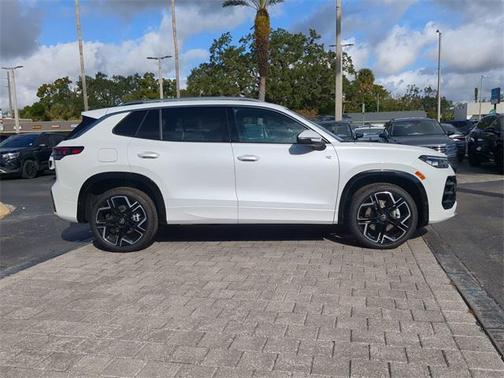 2026 Volkswagen Tiguan 2.0T SEL R-Line 4MOTION