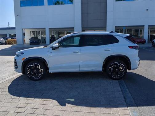 2026 Volkswagen Tiguan 2.0T SEL R-Line 4MOTION