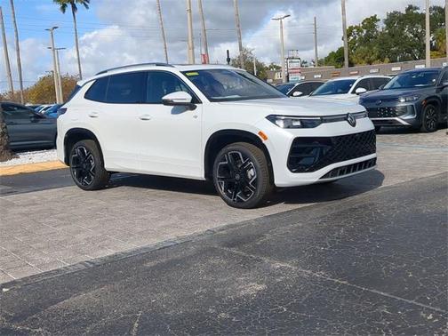 2026 Volkswagen Tiguan 2.0T SEL R-Line 4MOTION