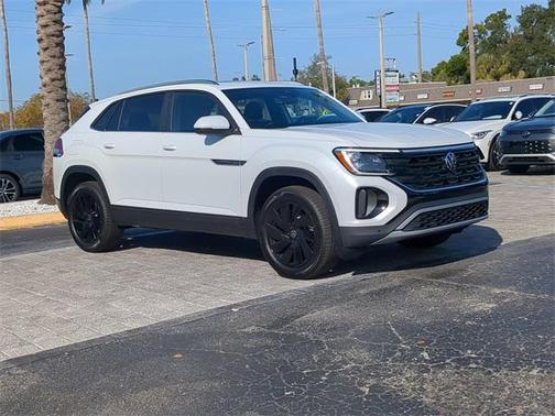 2026 Volkswagen Atlas Cross Sport 2.0T SE w/Technology