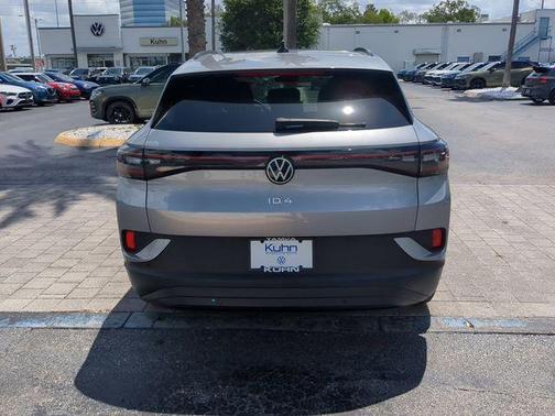 Silver Mist Metallic 2023 Volkswagen ID.4 Pro S
