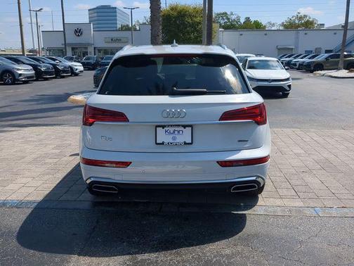 2023 Audi Q5 45 S line Premium Plus