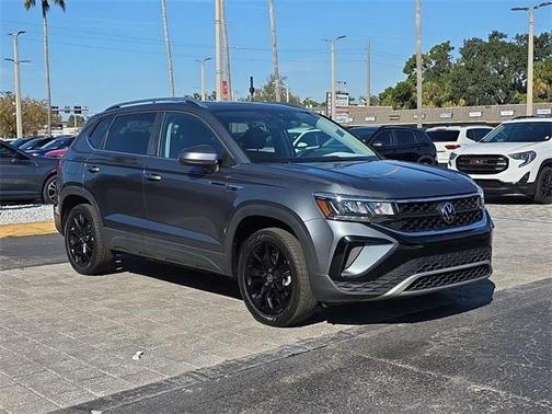 2023 Volkswagen Taos 1.5T SE