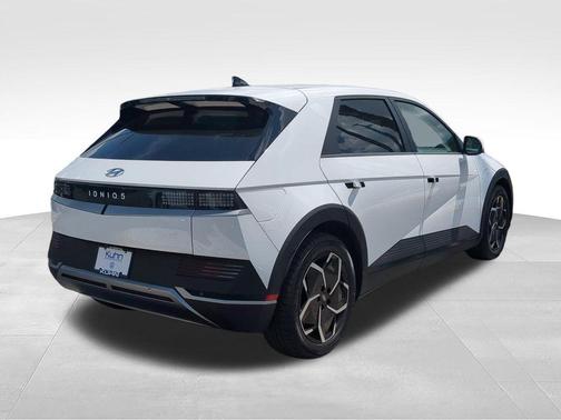 Atlas White 2024 Hyundai IONIQ 5 SEL