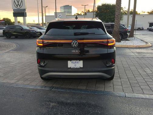 2021 Volkswagen ID.4 Pro S