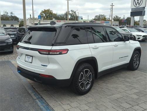 2022 Jeep Grand Cherokee 4xe Trailhawk