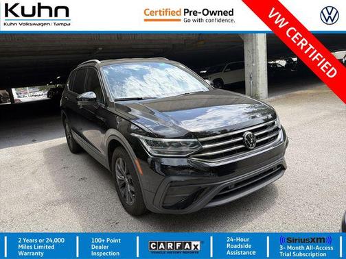 Deep Black Pearl 2024 Volkswagen Tiguan 2.0T SE