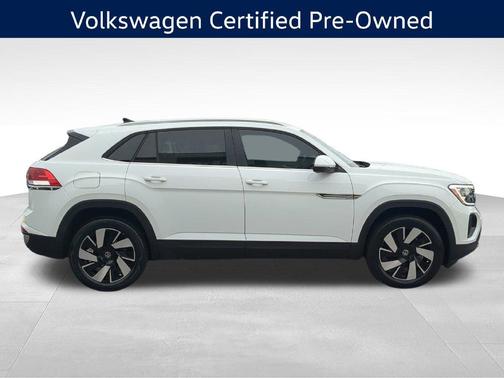 Pure White 2024 Volkswagen Atlas Cross Sport 2.0T SE w/Technology