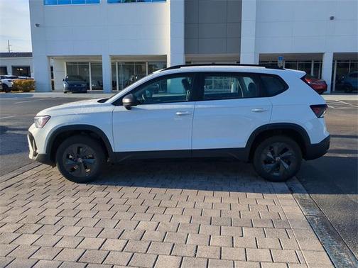 2025 Volkswagen Taos 1.5T S