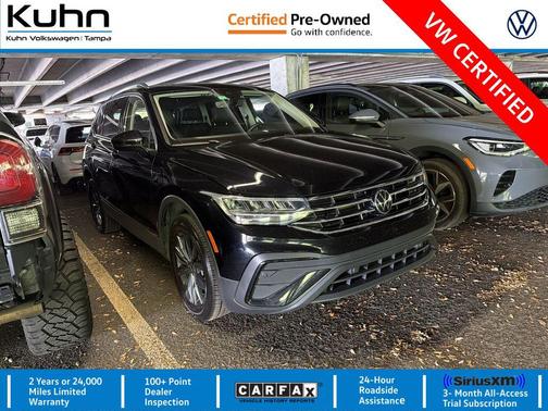 Deep Black Pearl 2024 Volkswagen Tiguan 2.0T SE