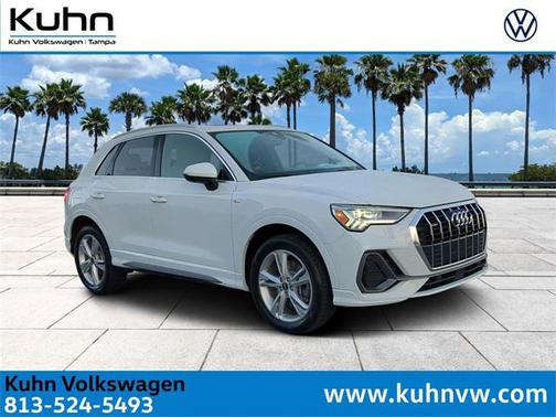 2022 Audi Q3 45 S line Premium Plus