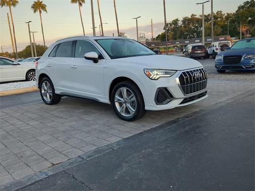 2022 Audi Q3 45 S line Premium Plus