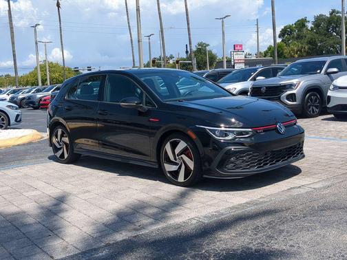 Deep Black Pearl 2024 Volkswagen Golf GTI 2.0T S DSG