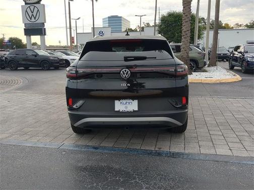 2023 Volkswagen ID.4 Pro S Plus