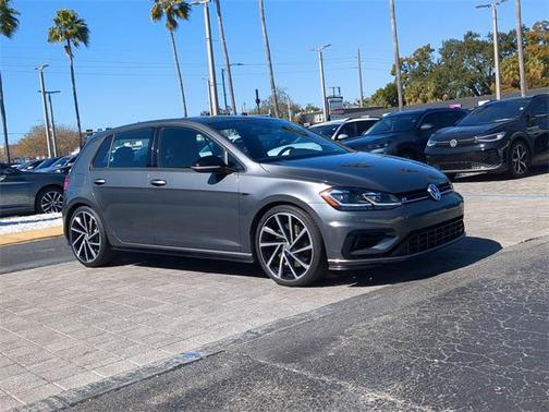 2019 Volkswagen Golf R 2.0T DSG