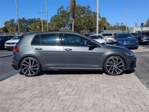 2019 Volkswagen Golf R 2.0T DSG