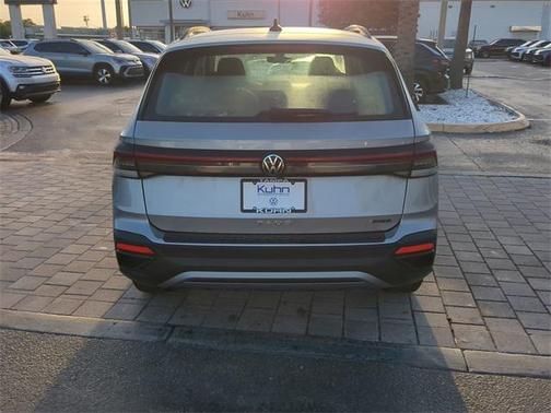 2025 Volkswagen Taos 1.5T S