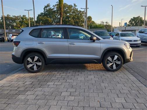 2025 Volkswagen Taos 1.5T S