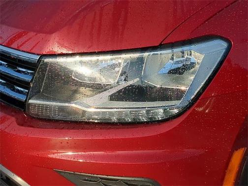 2019 Volkswagen Tiguan 2.0T SEL