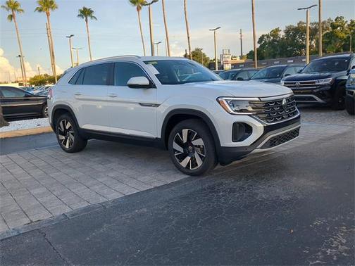 2025 Volkswagen Atlas Cross Sport 2.0T SEL