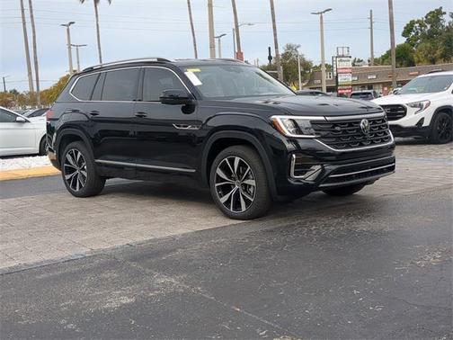 2026 Volkswagen Atlas 2.0T SEL Premium R-Line 4MOTION