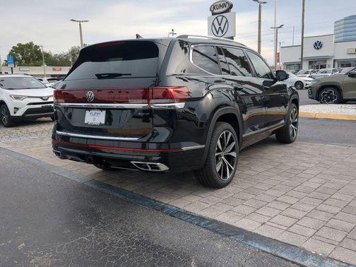 deep black pearl 2026 Volkswagen Atlas 2.0T SEL Premium R-Line 4MOTION