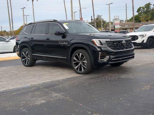 deep black pearl 2026 Volkswagen Atlas 2.0T SEL Premium R-Line 4MOTION