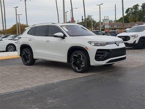 2026 Volkswagen Tiguan 2.0T SEL R-Line 4MOTION