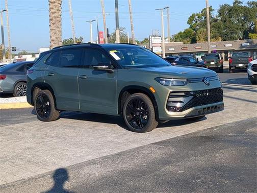 2026 Volkswagen Tiguan 2.0T SE R-Line Black 4MOTION