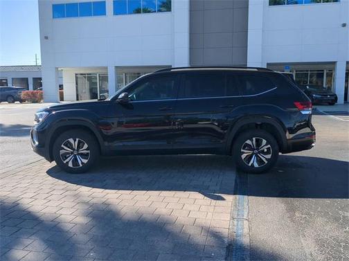 2025 Volkswagen Atlas 2.0T SE
