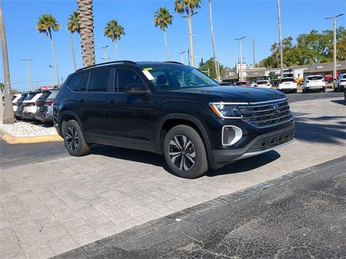 2025 Volkswagen Atlas 2.0T SE