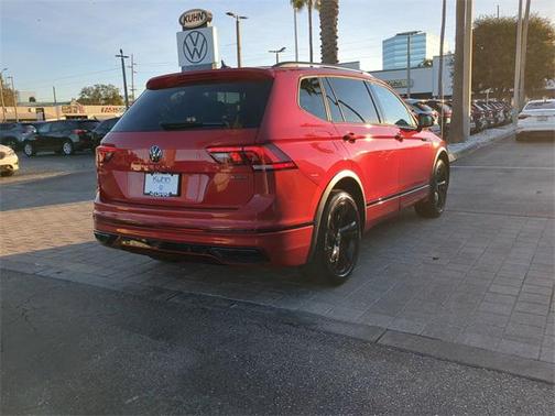 2024 Volkswagen Tiguan 2.0T SE R-Line Black 4MOTION