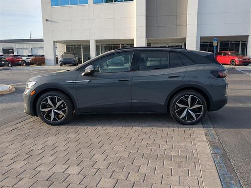2025 Volkswagen ID.4 Pro
