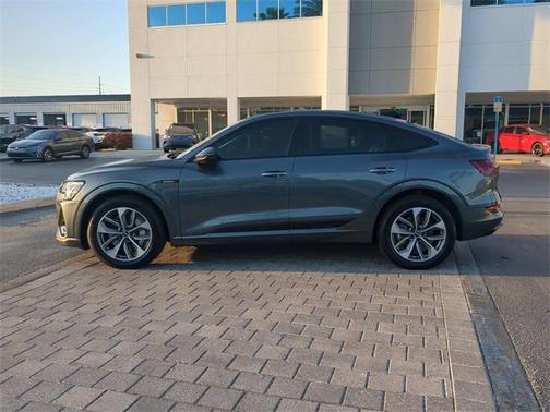 2021 Audi e-tron Sportback Premium